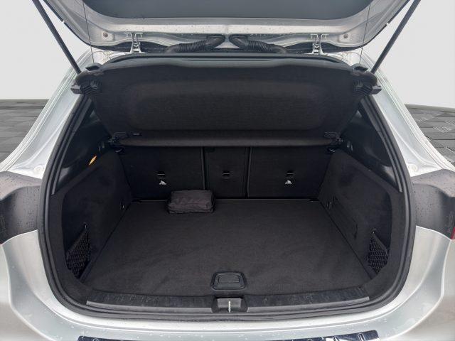 MERCEDES-BENZ CLA sse GLA GLA 180 d Automatic Business Extra