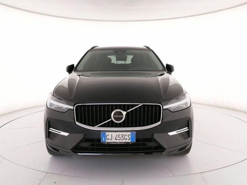 Volvo XC60 2.0 b4 Momentum auto