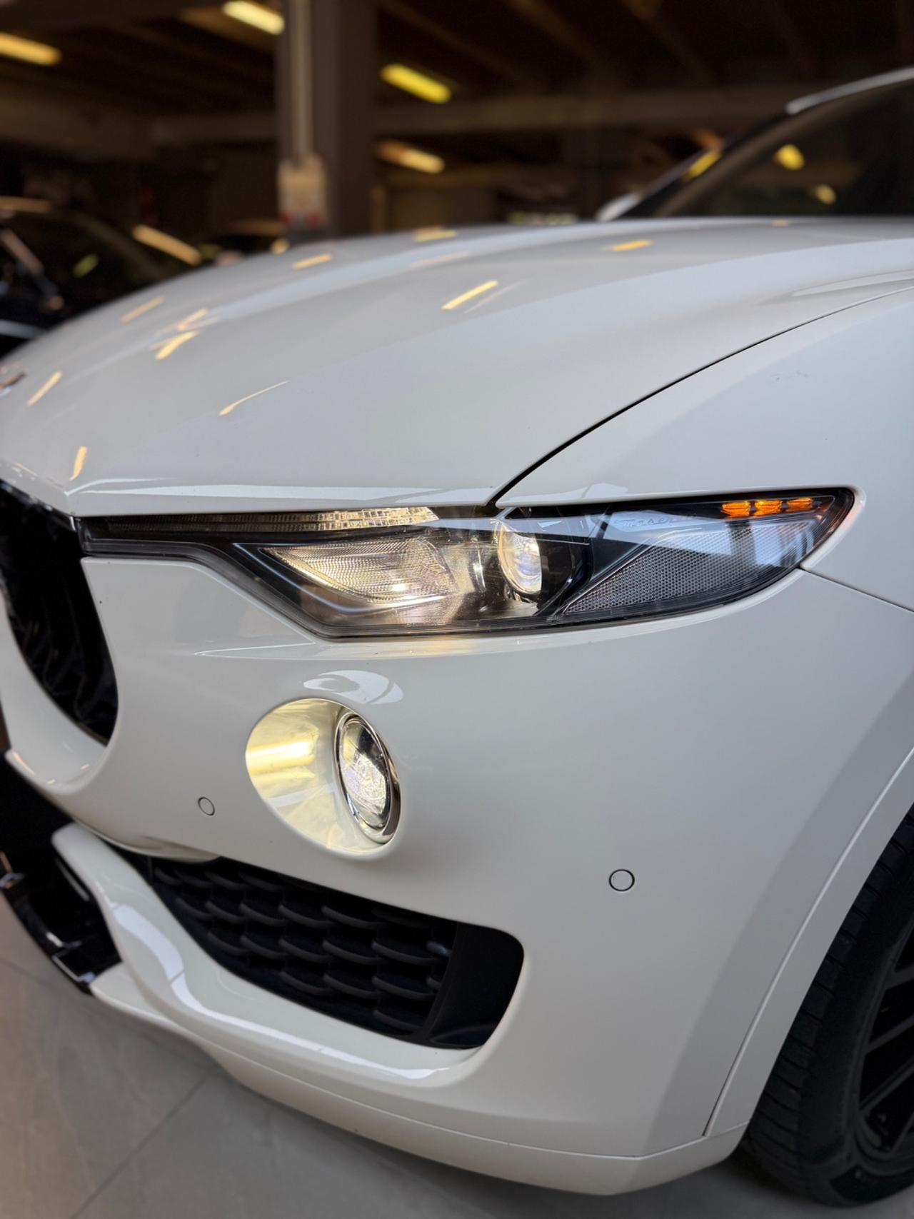 Maserati LEVANTE V6 AWD GRANDSPORT TETTO PELLE