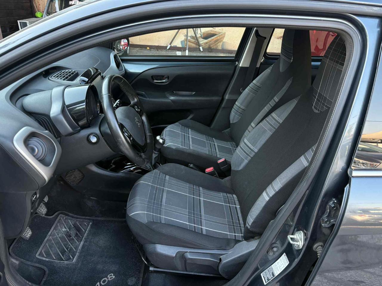 Peugeot 108 VTi 68 5 porte Roland Garros TOP!