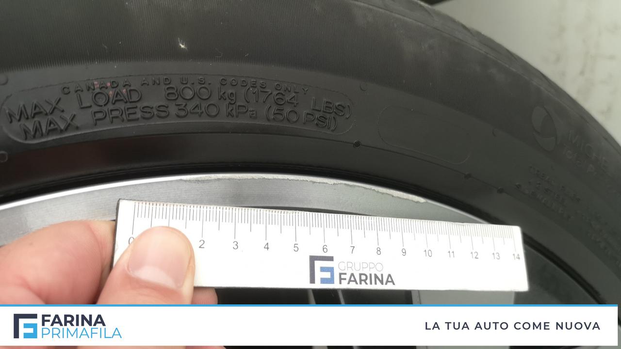 RENAULT Austral 2023 - Austral 1.2 E-Tech full hybrid Iconic Esprit Alpine 200cv auto