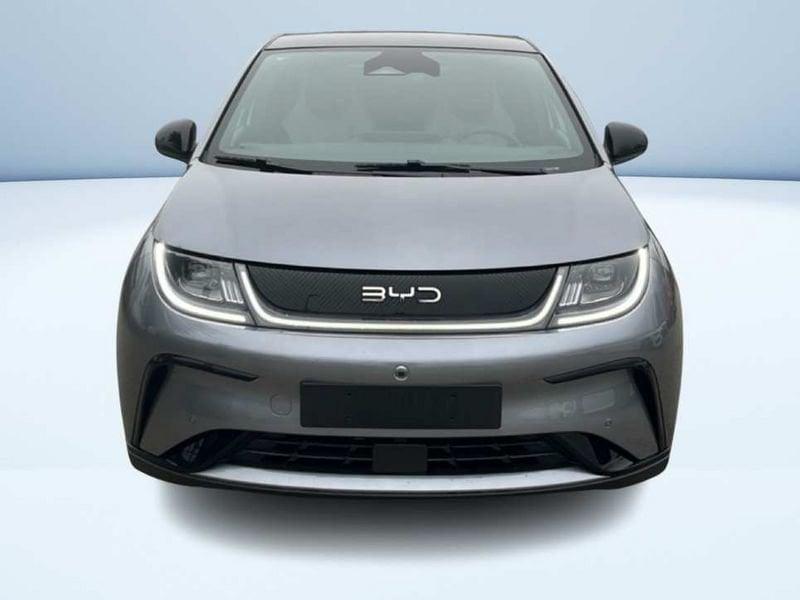 BYD DOLPHIN Design