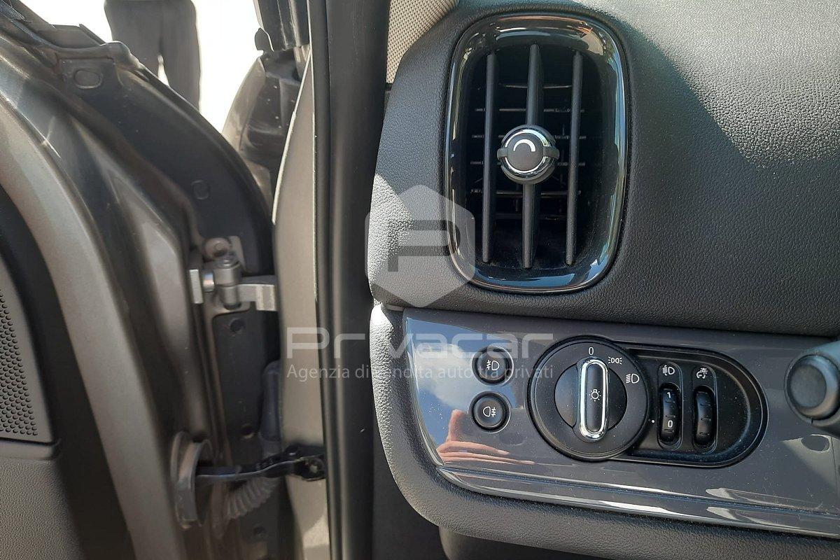 MINI Mini 2.0 Cooper D Business Countryman Automatica