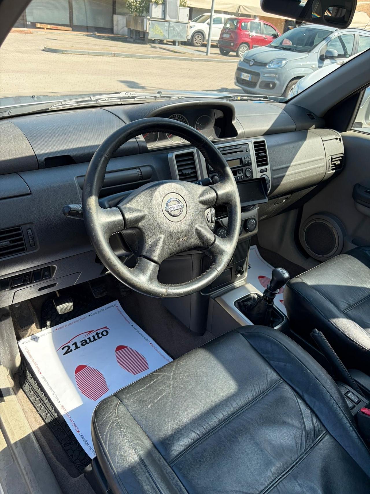 Nissan X-Trail 2.2 dCi Elegance