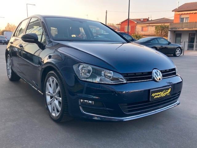 Volkswagen Golf 2.0 TDI 5p. Highline BlueMotion Technology Executive
