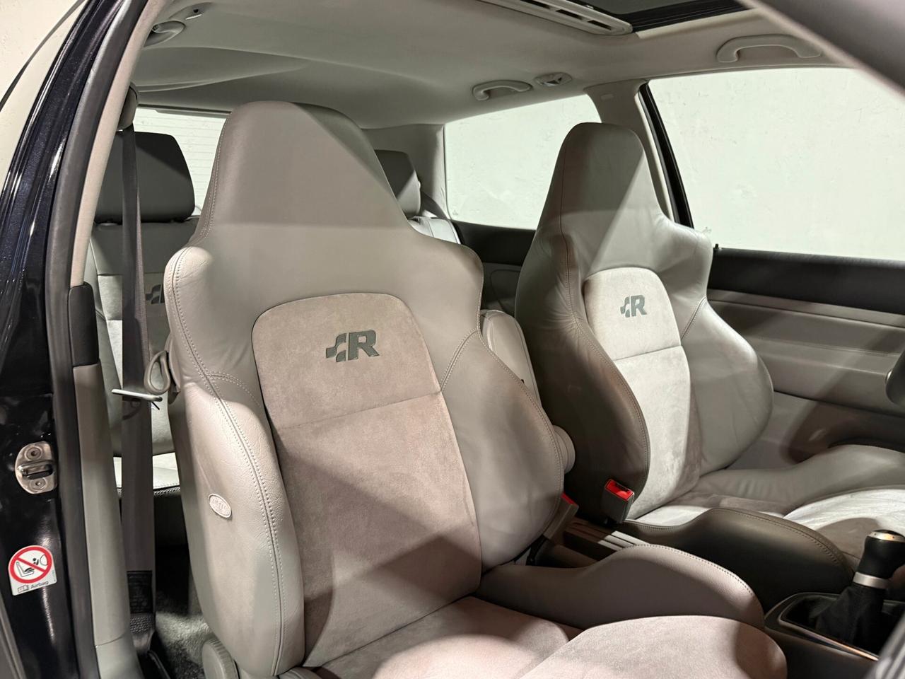 Volkswagen Golf 3.2 V6 cat 3 porte R32