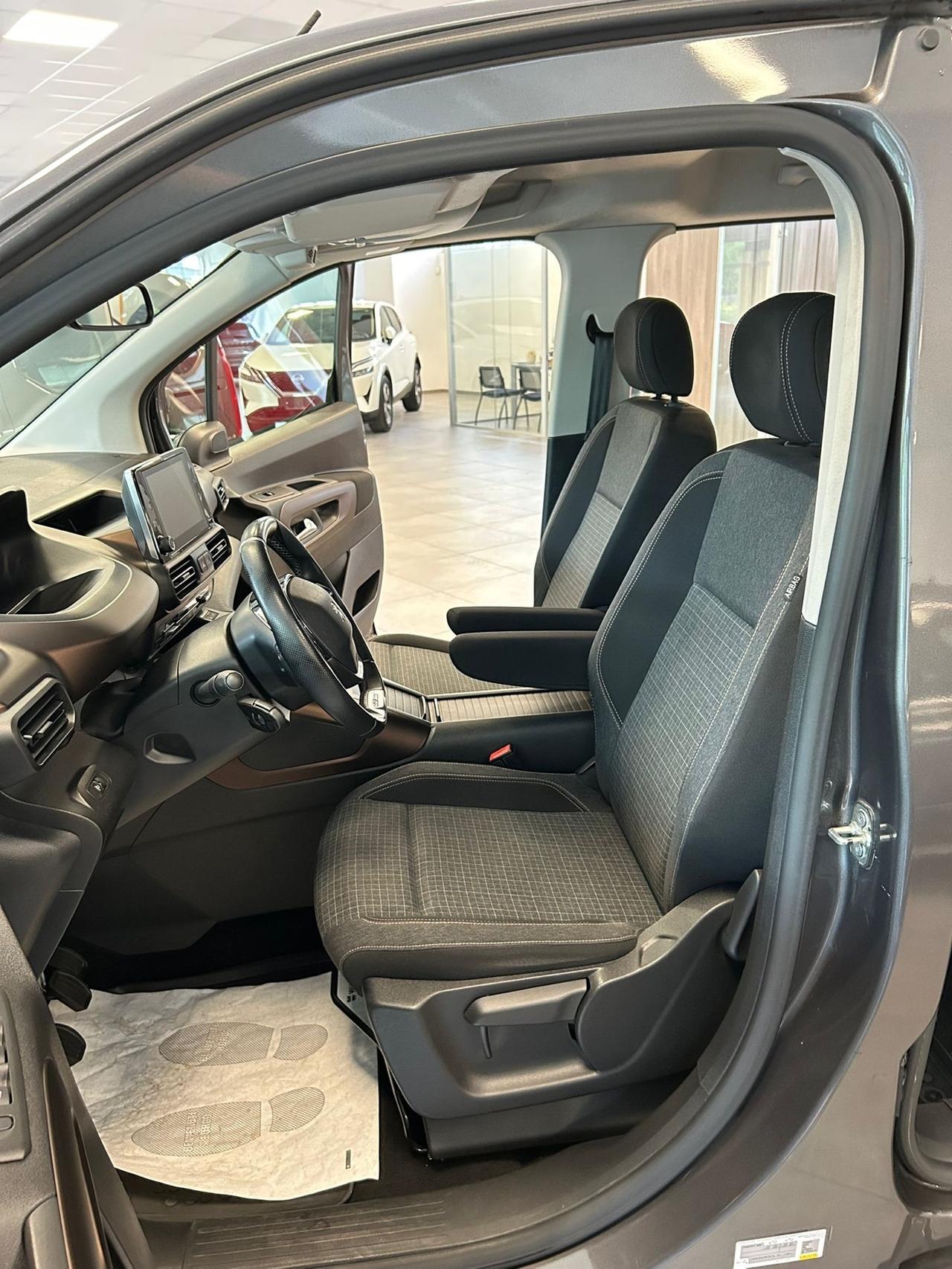 Peugeot Rifter BlueHDi 130 S&S GT Line Standard