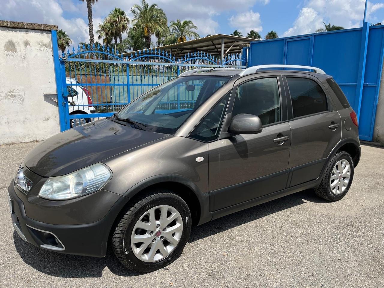 Fiat sedici 2.0 mjt-4x4- full -2011