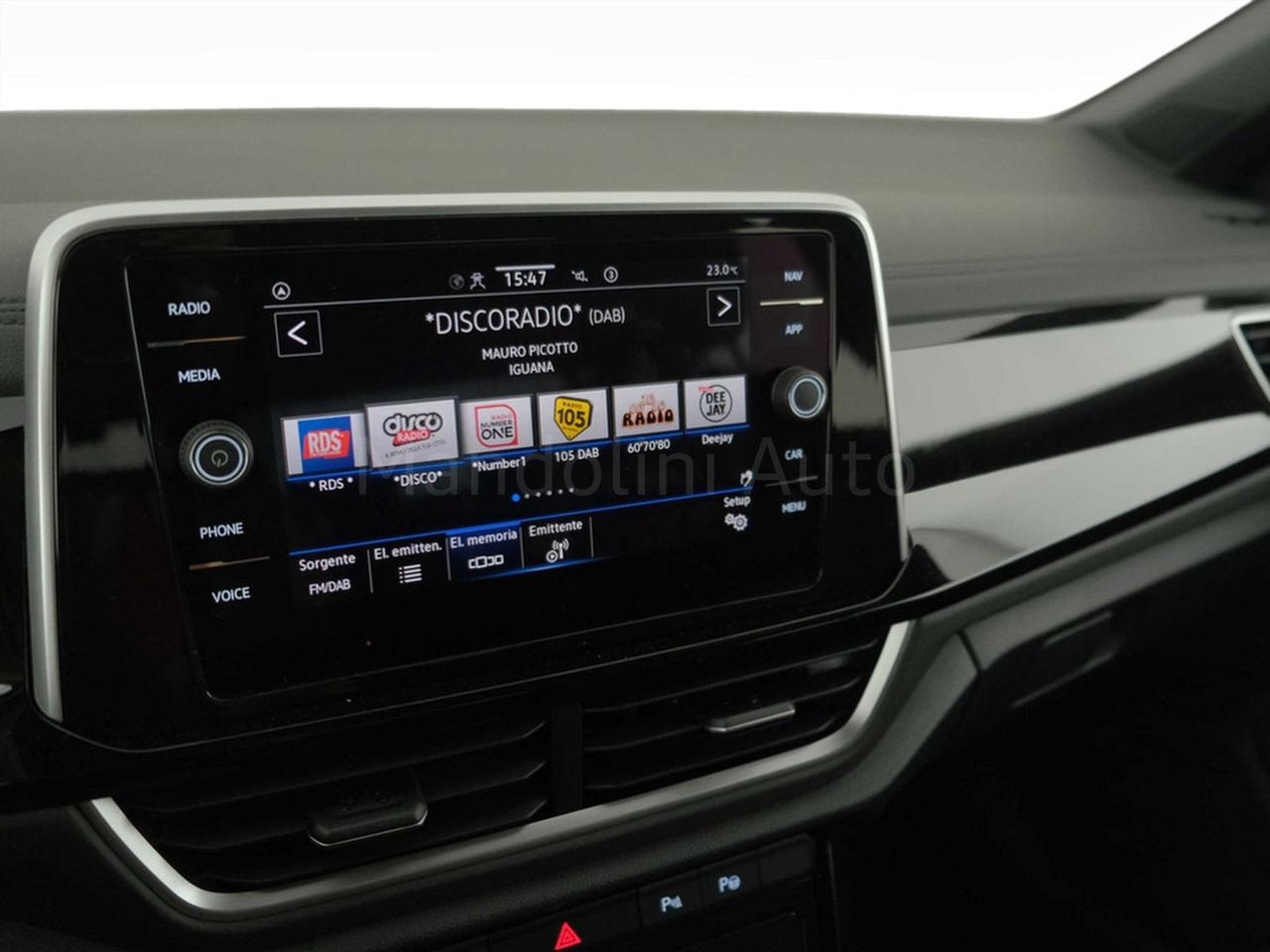 Volkswagen T-Roc 1.0 tsi 110cv r line