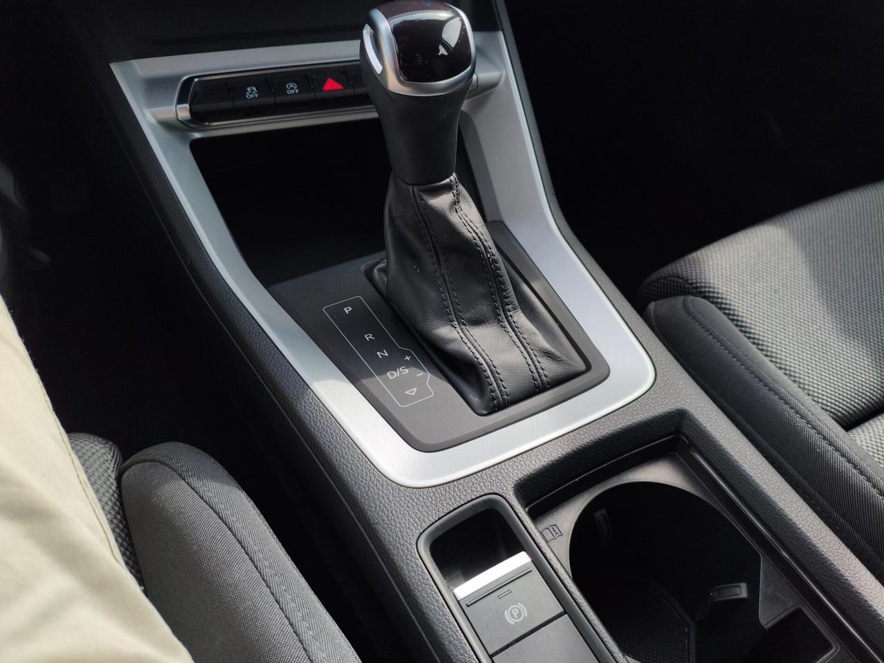 Audi Q3 35 TDI S tronic Business