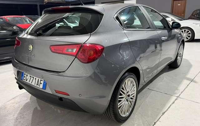 Alfa Romeo Giulietta Benzina Tetto Panoramico