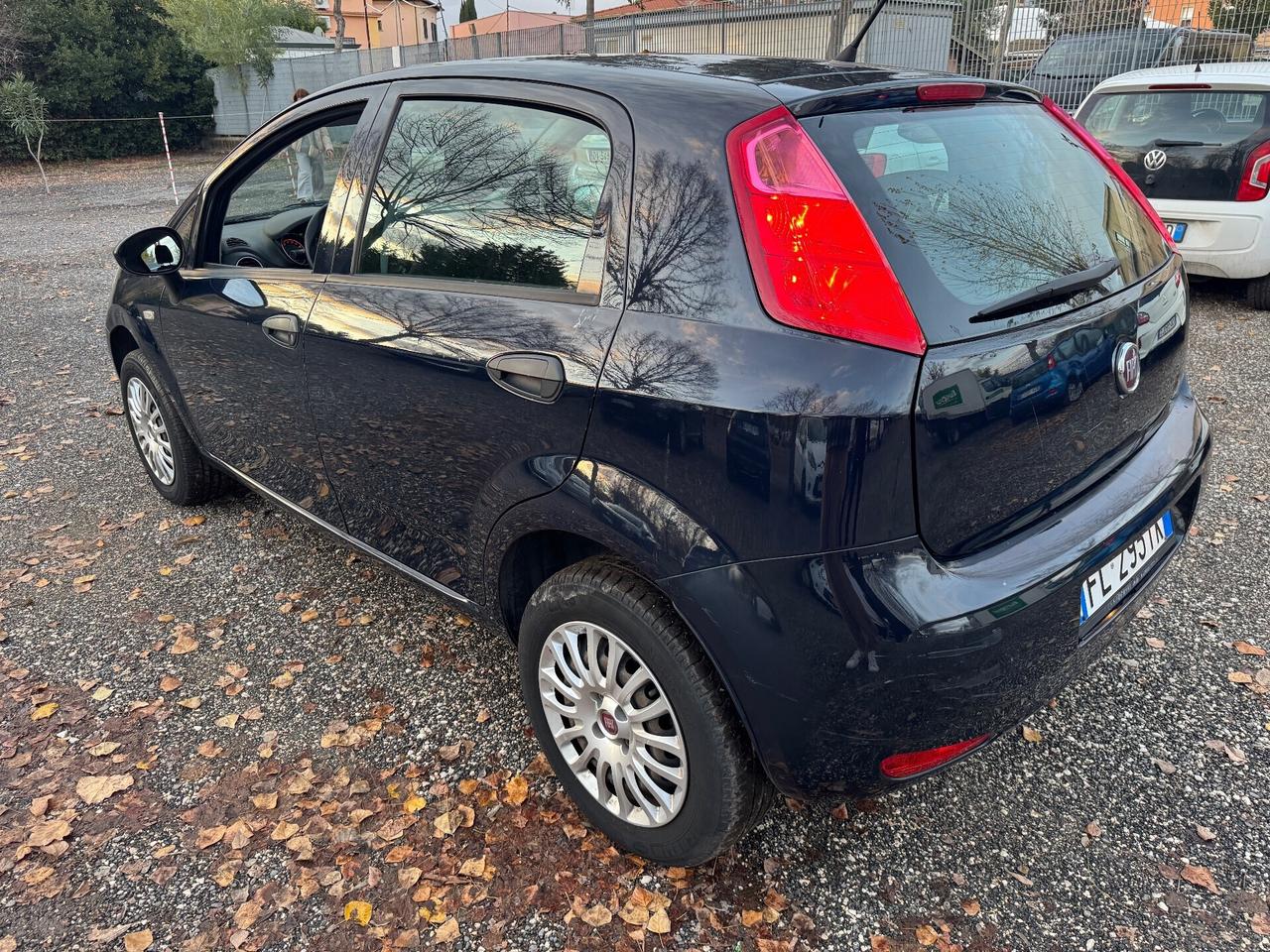 Fiat Punto 1.4 8V 5 porte Natural Power Street -2017