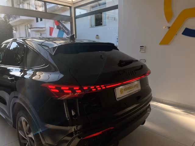 AUDI Q5 SPB TDI 150 kW mHEV+ S tronic quattro S line editi