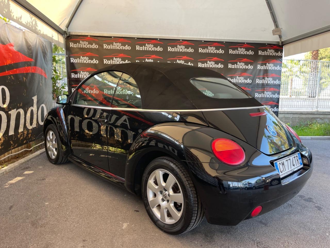 Volkswagen New Beetle 1.6 Cabrio