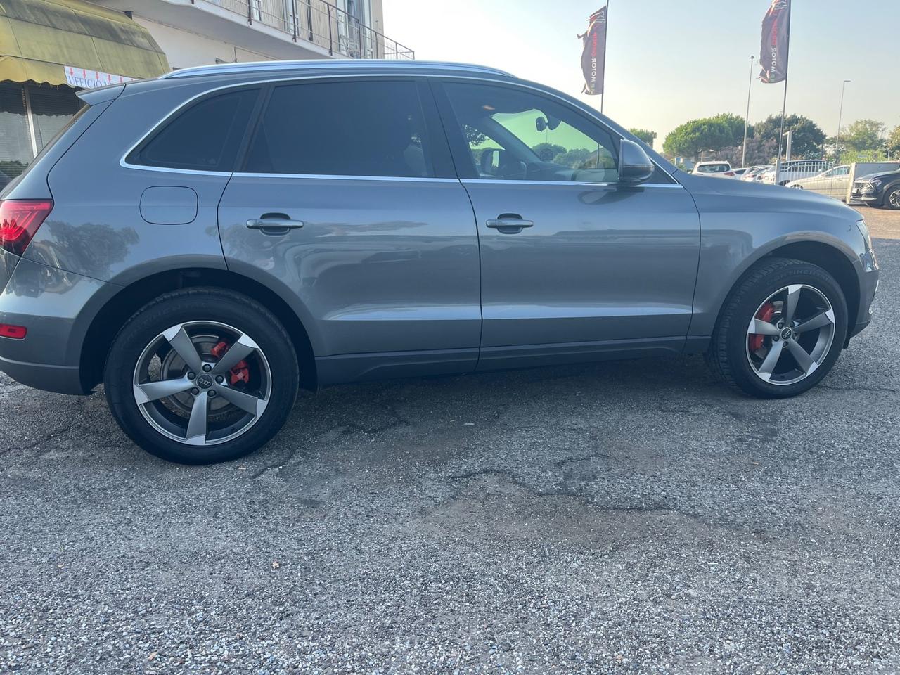 Audi Q5 2.0 TDI 177CV quattro S tronic Advanced garanzia 12 mesi
