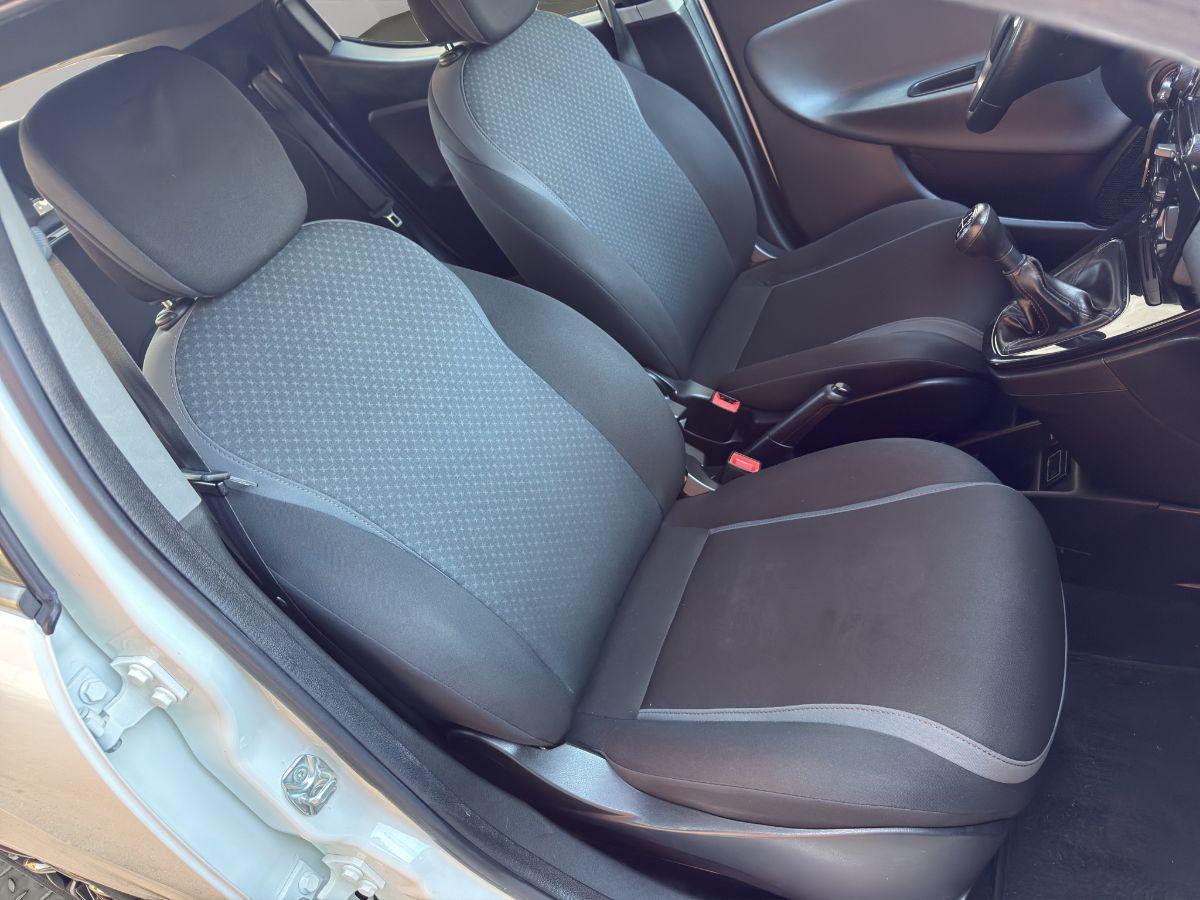 LANCIA - Ypsilon - 1.3 MJT 95 CV 5p. S&S Platinum