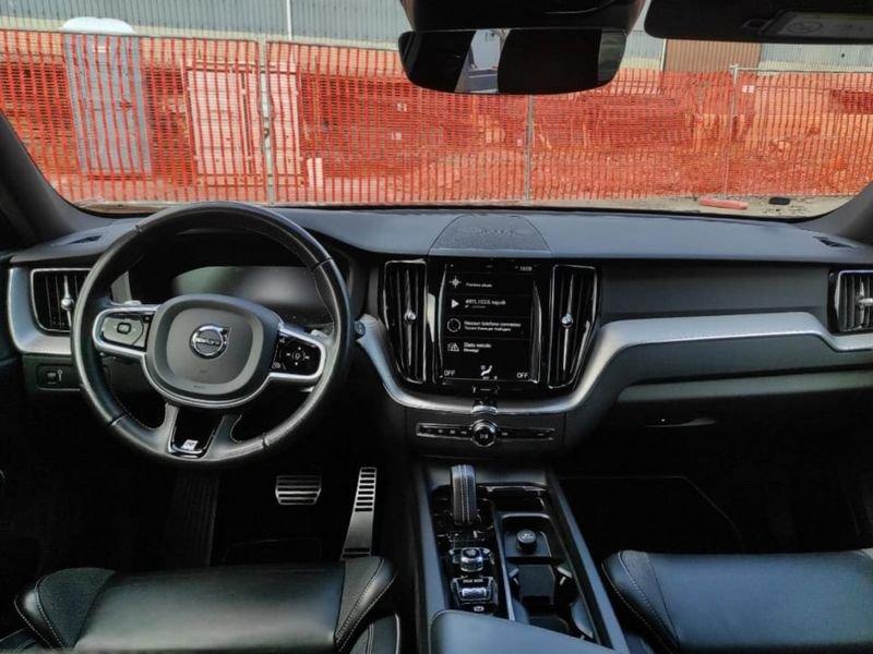 Volvo XC60 2.0 B4 R-DESIGN AWD AUTO MY20