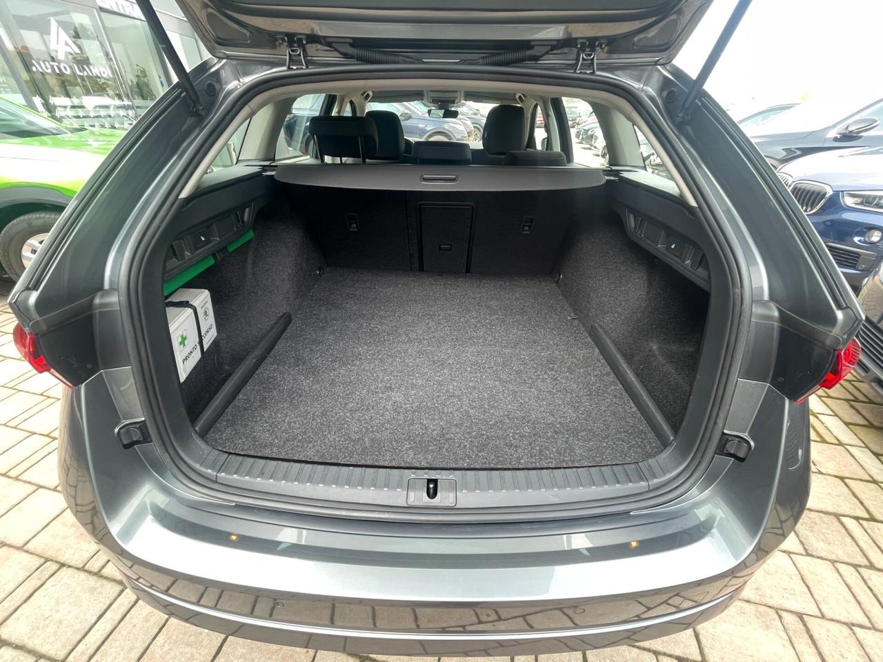 Skoda Octavia iV 1.4 TSI Plug-In Hybrid DSG Wagon Executive