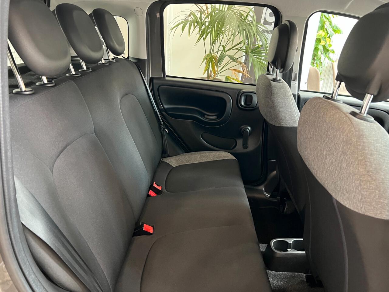 FIAT PANDA 1.0 70 CV HYBRID CITY LIFE €179/MESE