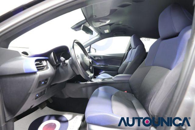TOYOTA C-HR 1.8 HYBRID E-CVT LOUNGE FARI LED NEOPATENTATI