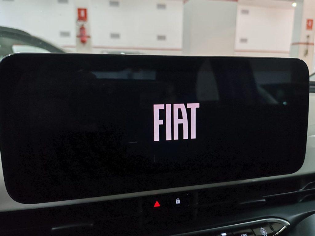 FIAT 500e Berlina 42 kWh