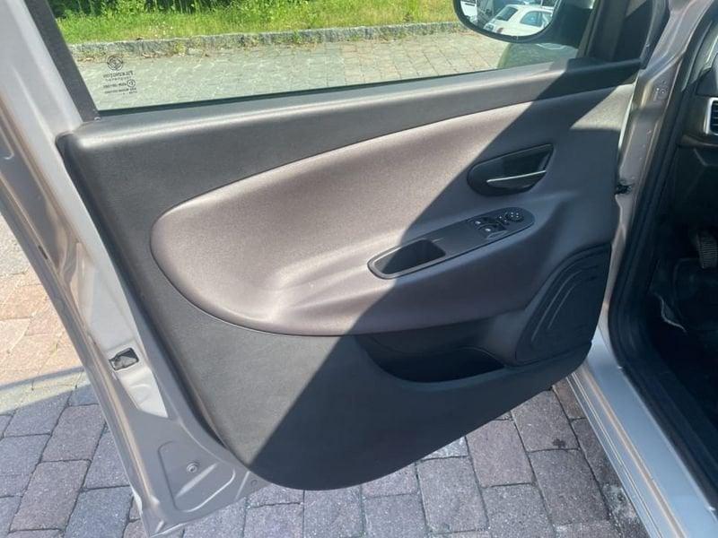 Lancia Ypsilon 1.2 8V GOLD C/CL 69CV E6