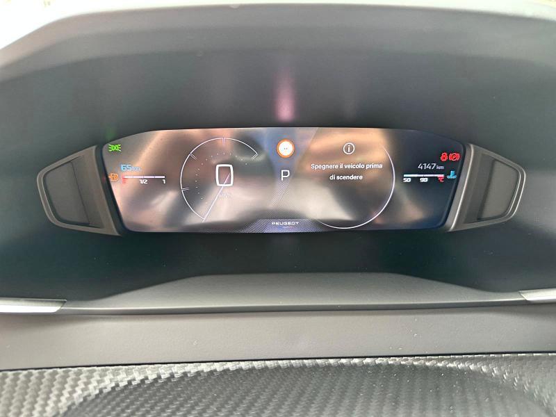Peugeot 2008 Hybrid 136 e-DCS6 Allure Plus GARANZIA PEUGEOT