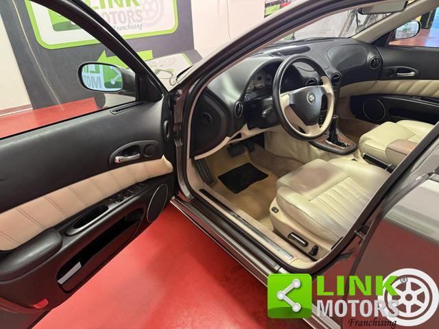 ALFA ROMEO 166 3.0 V6 24V AUT. SPORTRONIC SUPER DISTINCTIVE