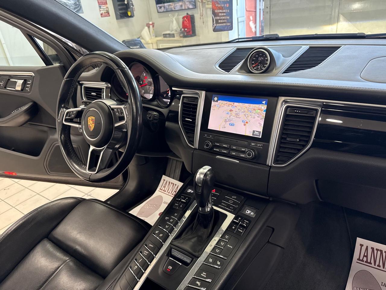 Porsche Macan 3.0 full optional