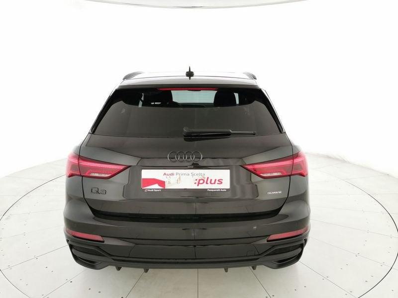 Audi Q3 45 2.0 tfsi Identity Black quattro 245cv s-tronic