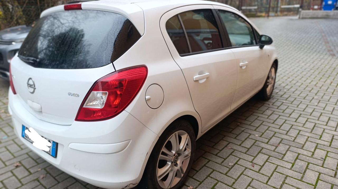 Opel Corsa 1.2 85CV 5 porte GPL-TECH Elective