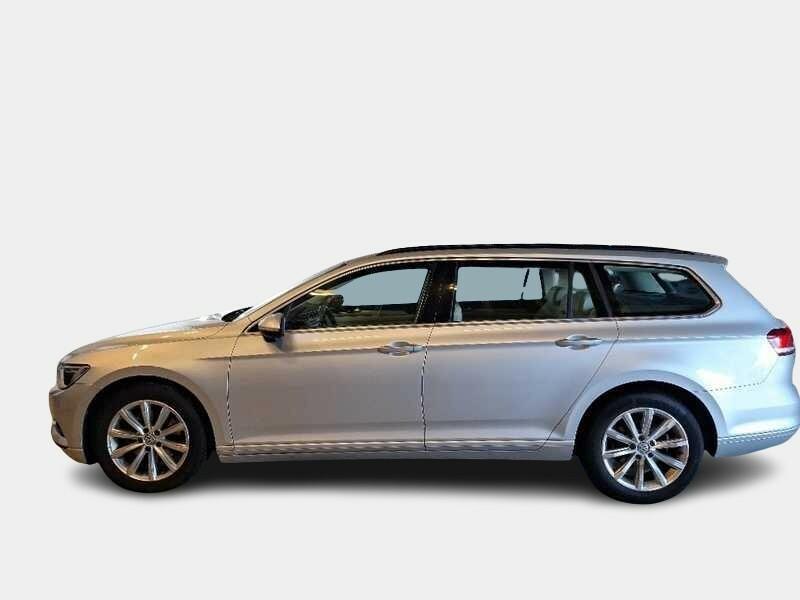 VOLKSWAGEN PASSAT VARIANT 2.0 TDI 110kW Business BMT DSG