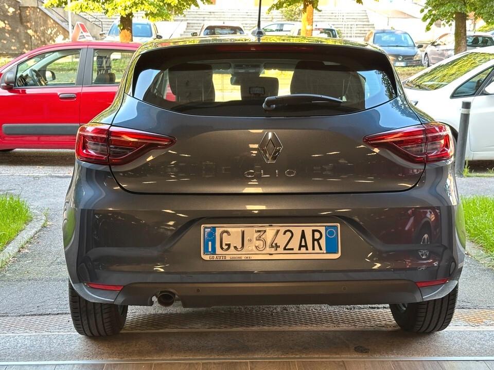 Clio 1.0 tce Business 90cv neopatentati