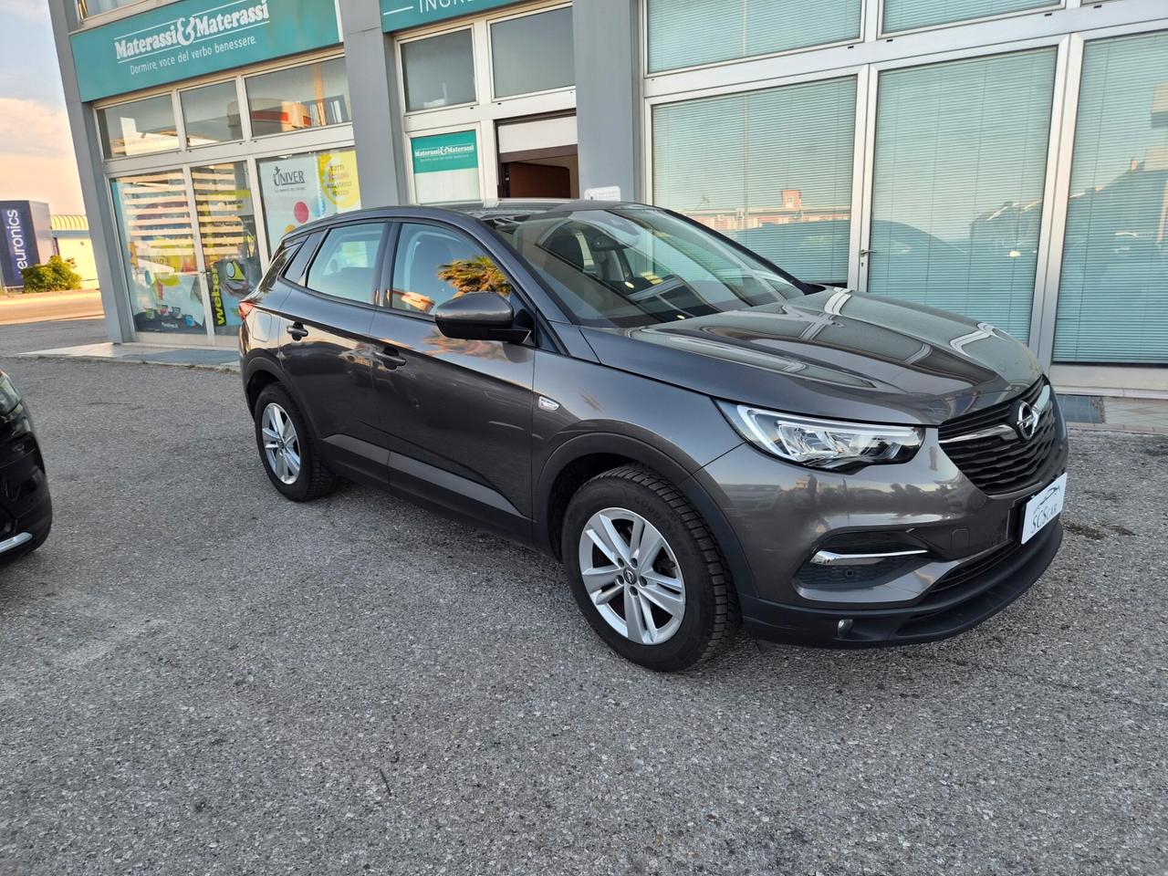 Opel Grandland X 1.5 diesel Ecotec Start&Stop Business