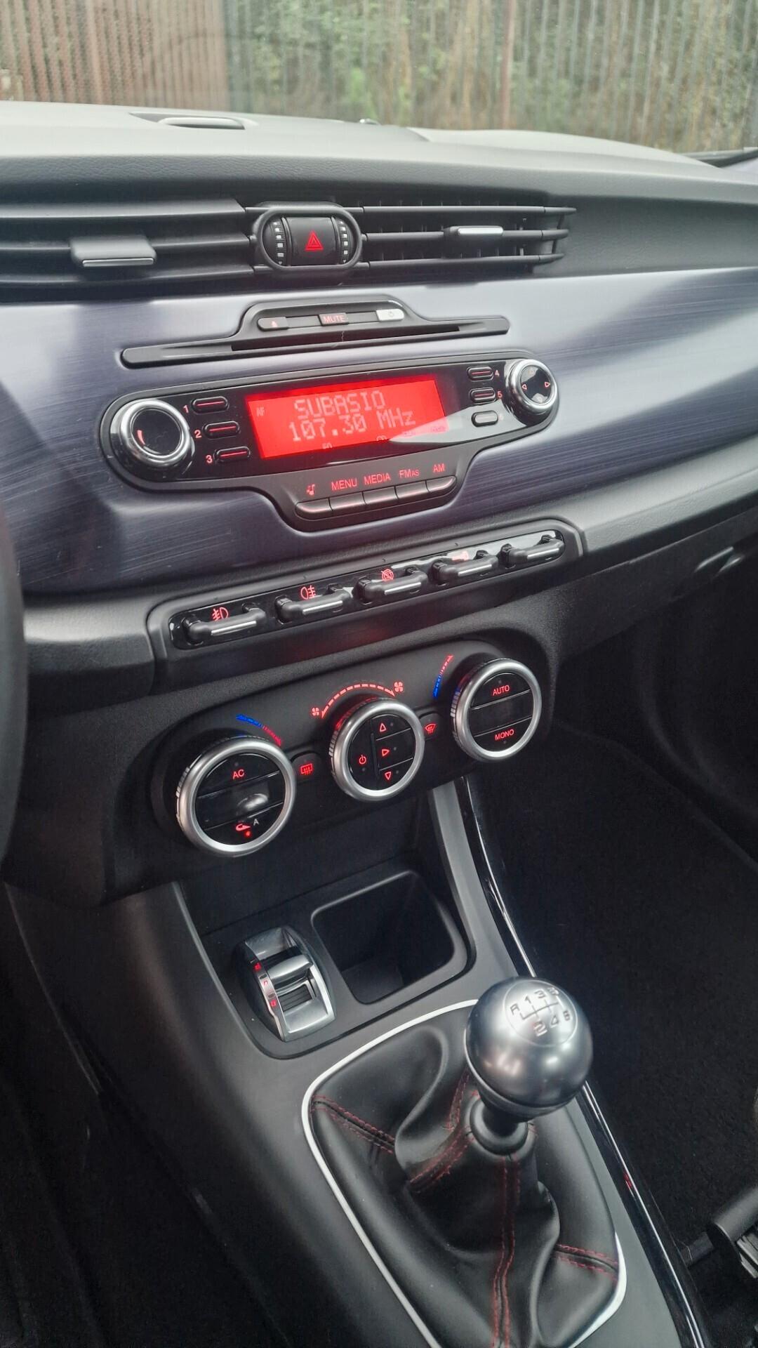 Alfa Romeo Giulietta 1.6 JTDm-2 105 CV Distinctive