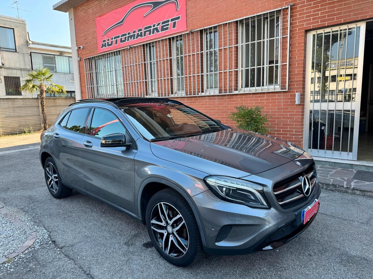 Mercedes-benz GLA 180 GLA 180d 110cv Automatic Premium TETTP