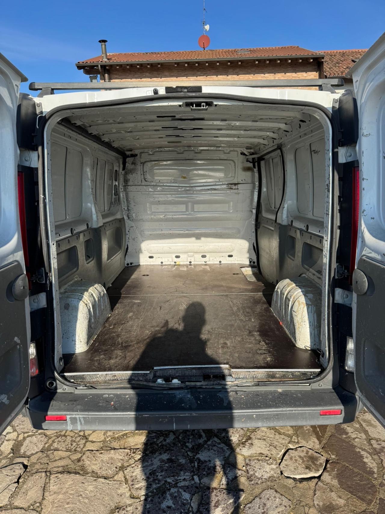 Renault trafic DSI