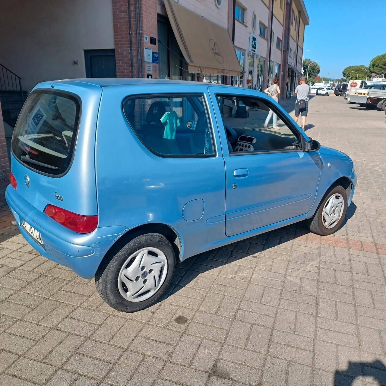 85318km FIAT 600 1.1 PERFETTA
