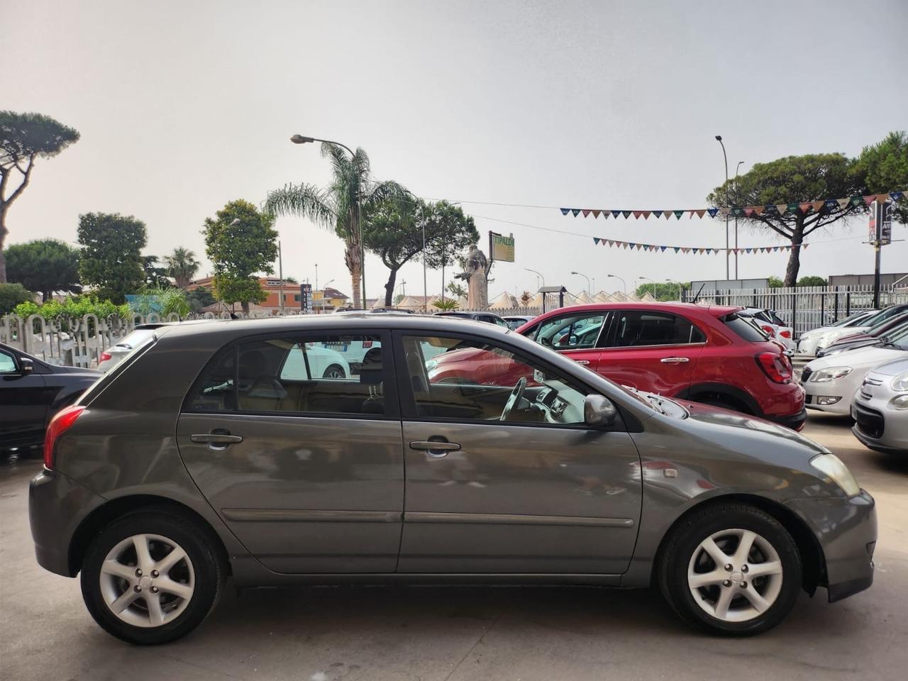 Toyota Corolla 1.4 D-4D 5 porte Sol