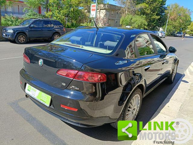ALFA ROMEO 159 1.9 JTDm 16V Exclusive