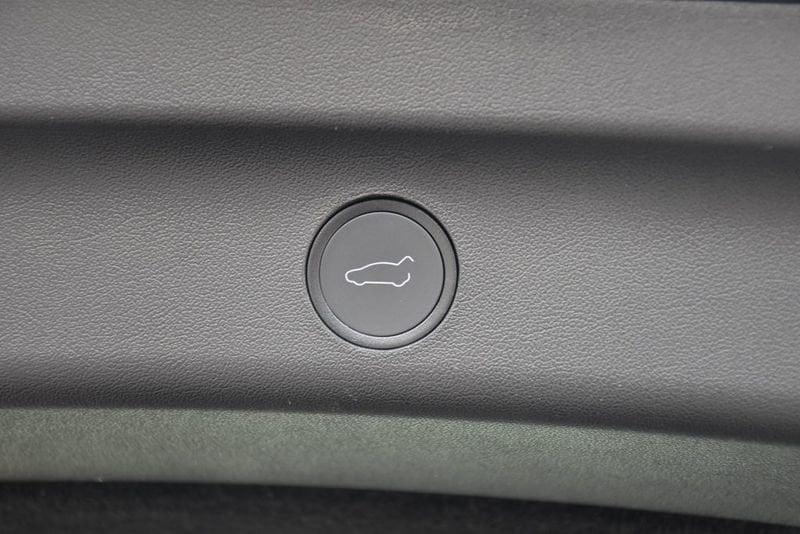 Tesla Model Y Long Range Dual Motor AWD