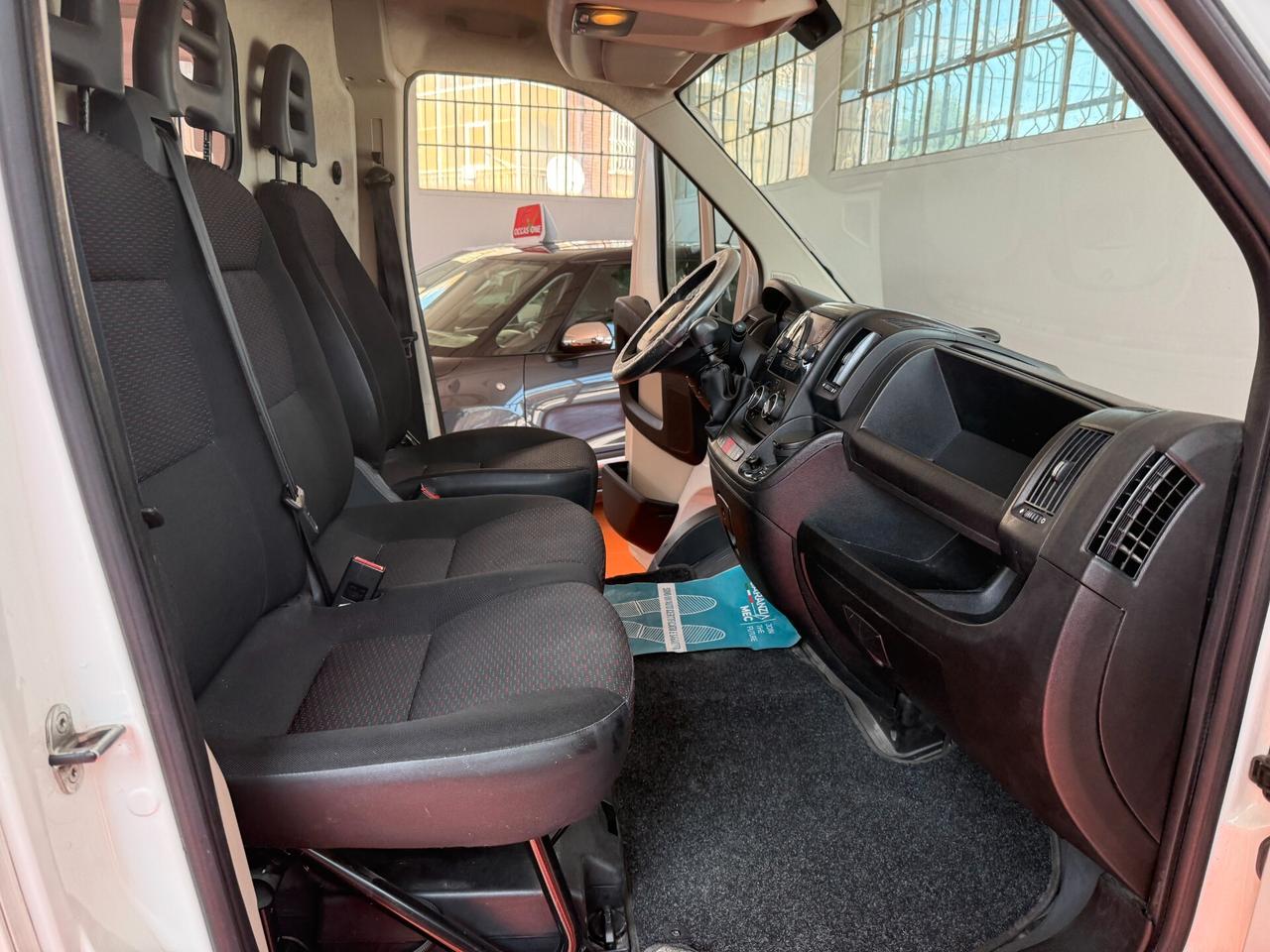 Peugeot Boxer 330 2.0 BlueHDi/110CV