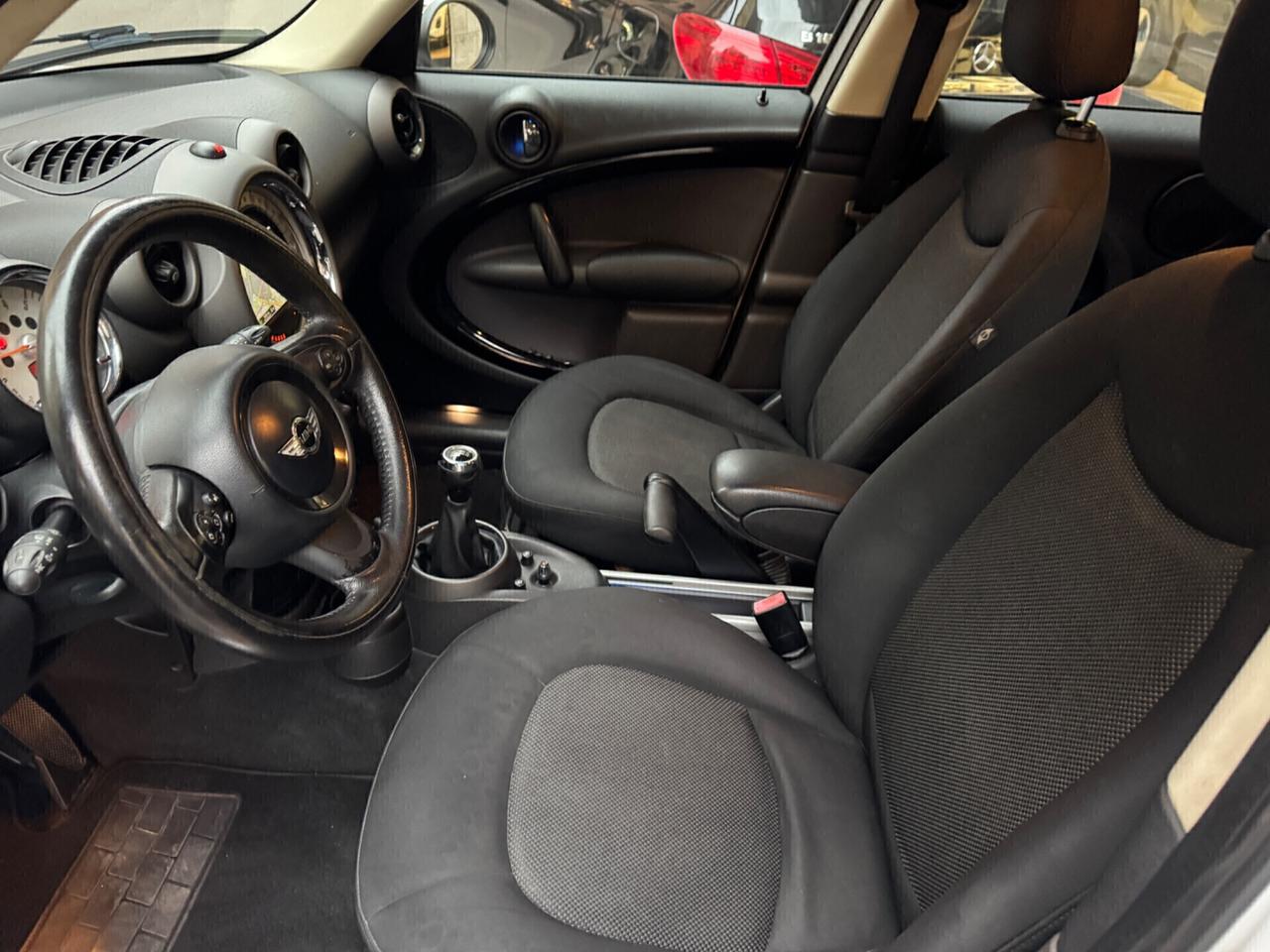 Mini Cooper Countryman 1.6D idonea neo patentati