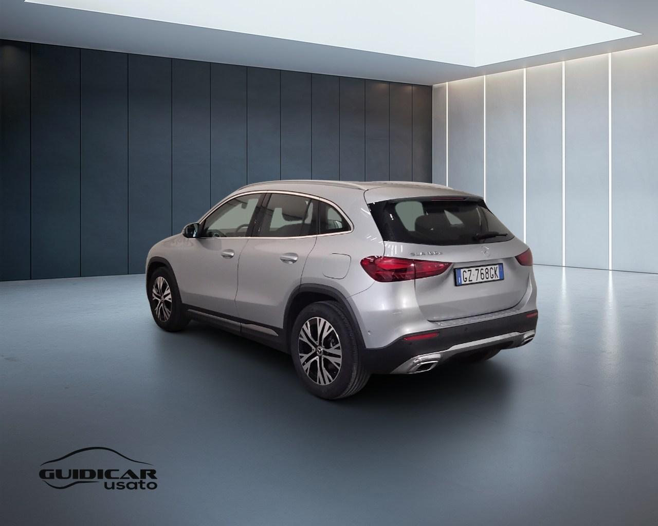 Mercedes-Benz GLA-H247 2023 - GLA 180 d Progressive Advanced auto