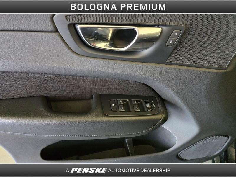 Volvo XC60 XC60 B4 (d) AWD Geartronic Business Plus