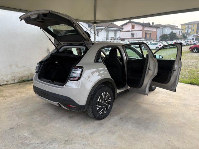 FIAT 600 IBRIDA AUTOMATICA PRONTA CONSEGNA