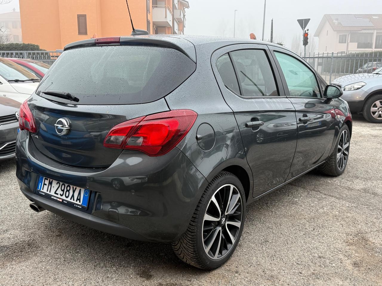 Opel Corsa 1.4 90CV 5 porte Innovation