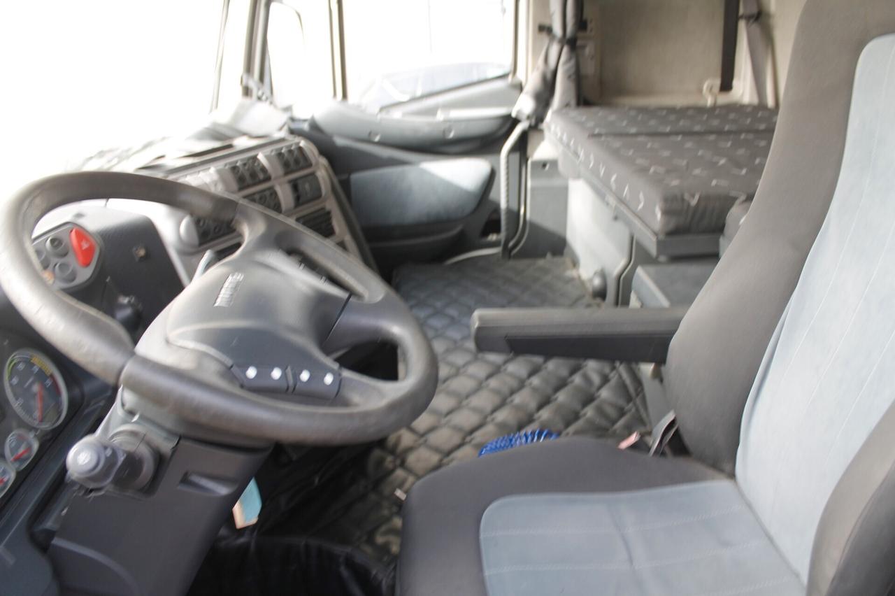 Iveco STRALIS 500 AUTOMATICO CON CARRELLONE RAMPE