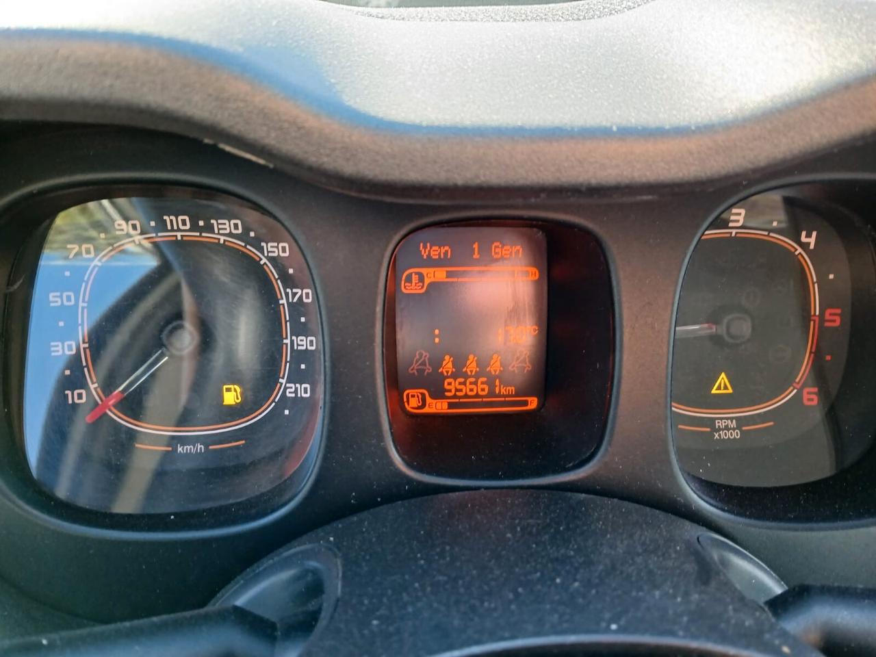 Fiat Panda 1.3 MJT S&S Lounge 75cv