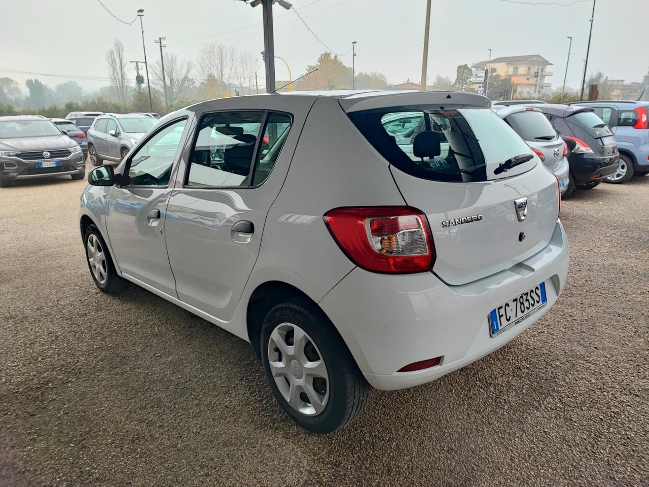 Dacia Sandero 1.2 75CV GPL